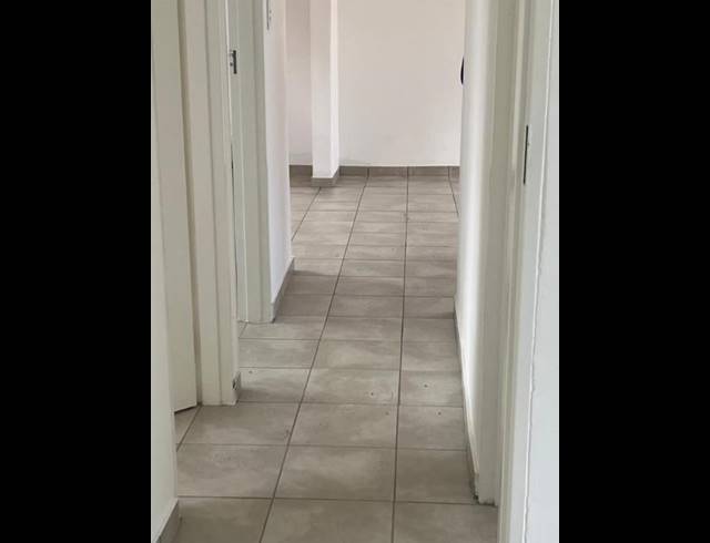 2 BEDROOM HOUSE FOR SALE IN CRYSTAL PARK